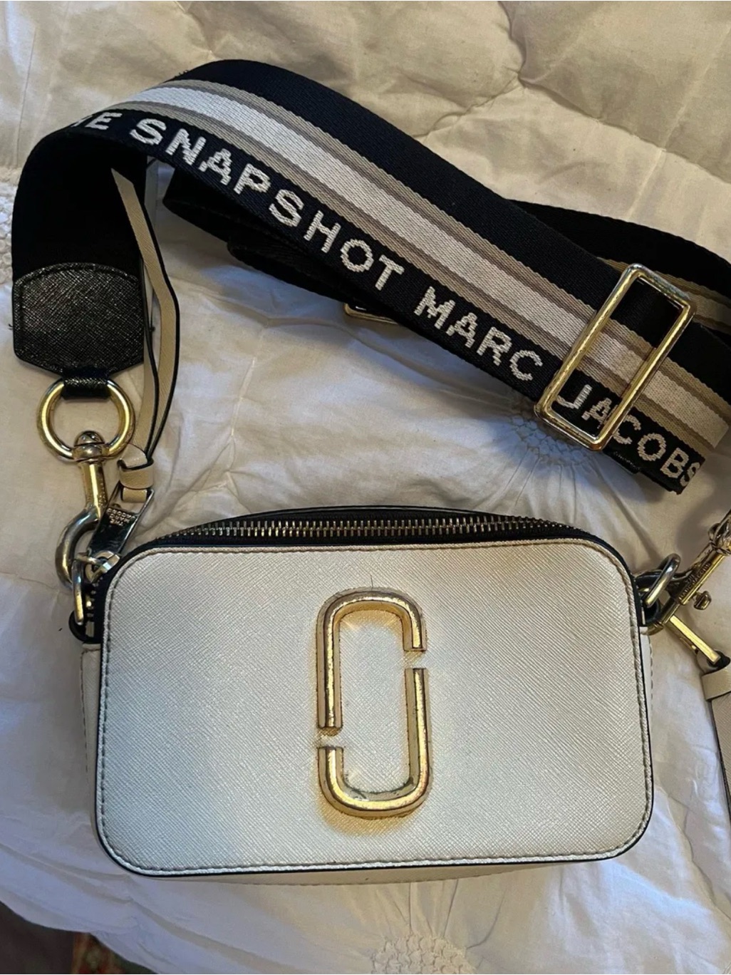 Marc Jacobs White Crossbody Snapshot Bag With Black Strap And Gold Hardware